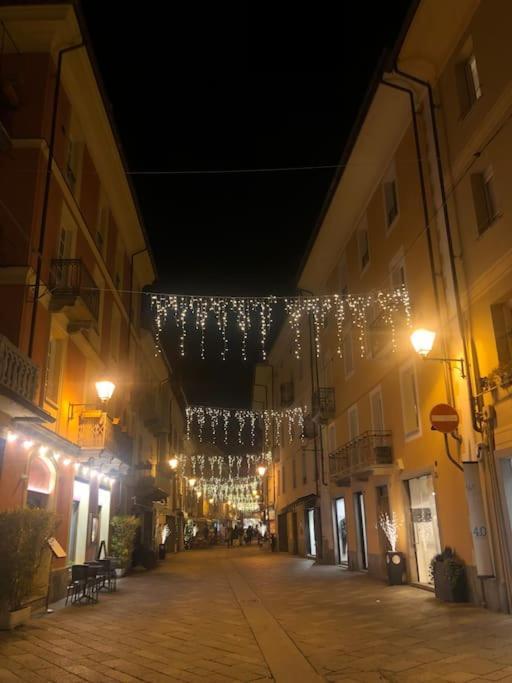 La Casa Di Rox Ad Aosta - Small Holiday Apartment In Central Aosta - Alloggio Ad Uso Turistico - Vda - Aosta - N 0304 エクステリア 写真