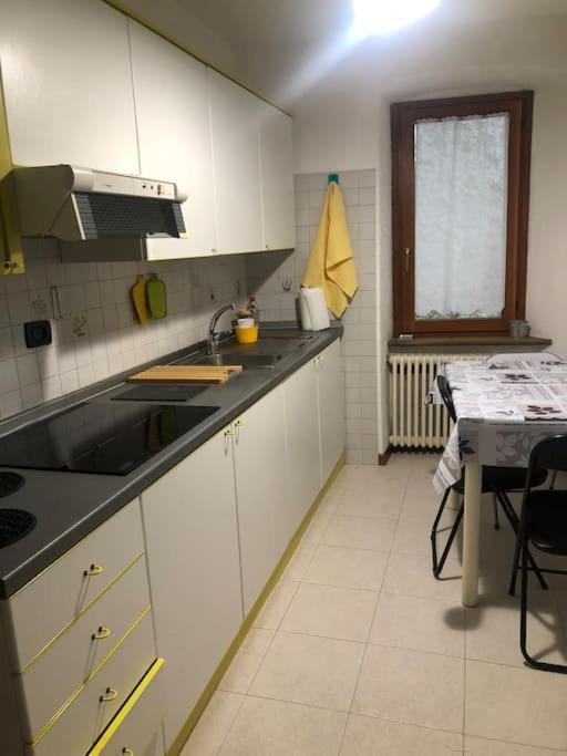 La Casa Di Rox Ad Aosta - Small Holiday Apartment In Central Aosta - Alloggio Ad Uso Turistico - Vda - Aosta - N 0304 エクステリア 写真